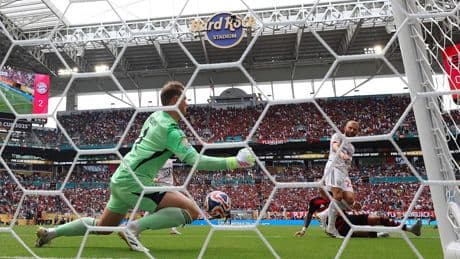 Mega-Reflex gegen Flamengo - Neuer erklärt seine Giganten-Parade
