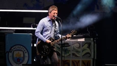 Noel Gallagher 'tears up' at latest Oasis gig as he gets emotional during one song