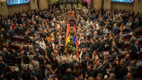 La derecha colombiana revisa sus opciones tras el asesinato de Miguel Uribe
