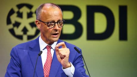 Reservisten für die Bundeswehr - Merz fordert: Firmen sollen Mitarbeiter abstellen