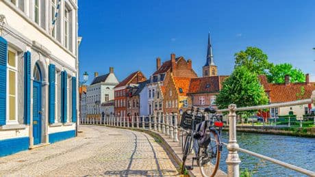European city asks tourists to stop stealing ancient cobblestones