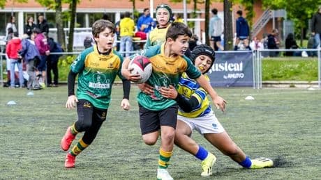 La melé se hace fiesta en Vitoria
