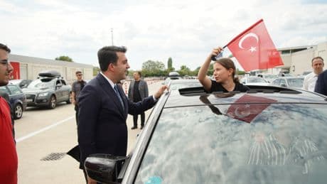 YTB, yurt dışında yaşayan Türklere yönelik çalışmalarını sürdürüyor