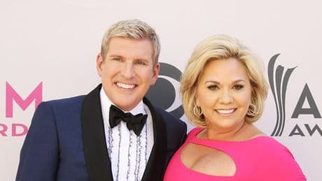 Trump to pardon reality TV stars convicted of tax evasion and bank fraud