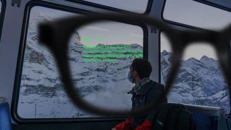 Dos estudiantes desafían a Meta: diseñan unas gafas inteligentes con pantalla que graban todas tus interacciones