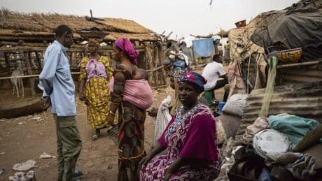 « Nous sommes partis à cause des violences » : au Sahel, l’exode massif des réfugiés peuls maliens et burkinabés