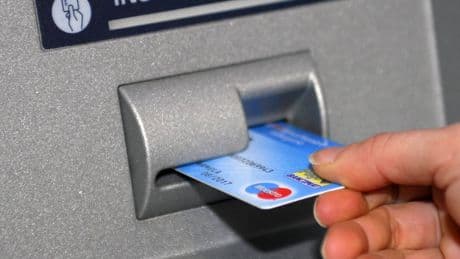 Utenti sempre più a rischio con gli sportelli ATM indipendenti: cresce il pericolo banconote sospette