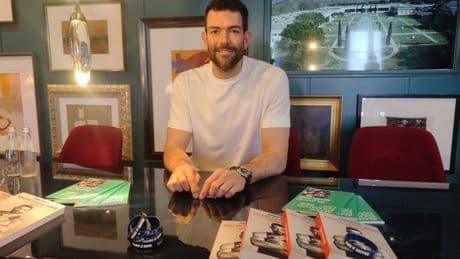 Pippo Ricci, la biografia "Volevo essere Robin" : un viaggio emozionante tra basket, dedizione e volontariato
