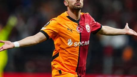 UEFA Avrupa Ligi'nde sezonun golü Yunus Akgün'den!