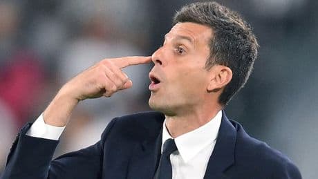 <p>Tare annulla Sarri, Allegri al Napoli. E il Milan? Motta e la mossa a sorpresa</p>