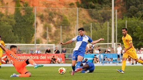 El Sabadell se impone con claridad al 'Hospi'