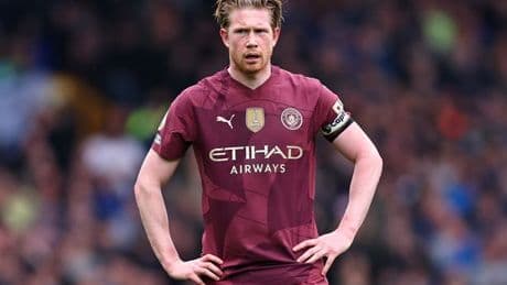 Mo Salah invites Kevin De Bruyne to make Liverpool transfer - 'We have a space for him!'