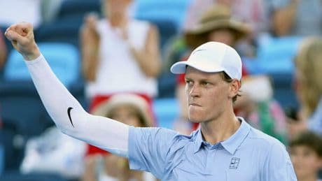 Sinner ancora devastante, domina Auger-Aliassime per 6-0 6-2 e vola in semifinale a Cincinnati