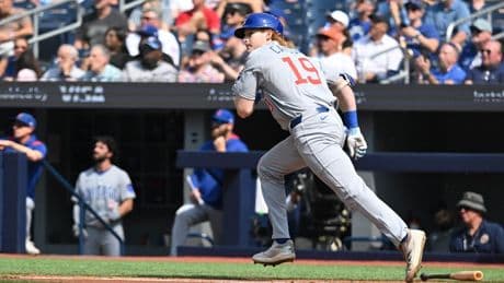 Canada’s Caissie makes debut for Cubs against Jays