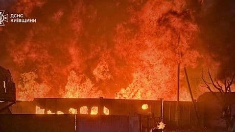 Neue russische Angriffswelle – Explosionen erschüttern Kiew
