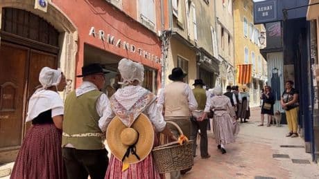 Alpes-de-Haute-Provence: 90 ans du Rode Osco Manosco, les démonstrations au cœur de Manosque