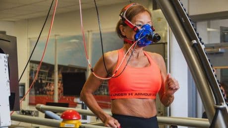 La historia de superación de Jeannie Rice, de 77 años, que la ciencia estudia: &quot;Su VO2 max es más alto que el de mujeres de 25 años&quot;
