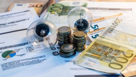 El IPC baja al 2% en mayo por la moderación de los precios de la electricidad y el turismo