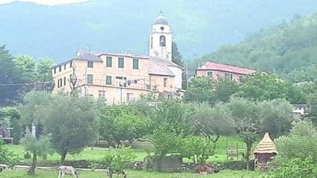 Chiusa a San Desiderio la fattoria didattica. La Asl: “Violate le norme alimentari e di igiene”