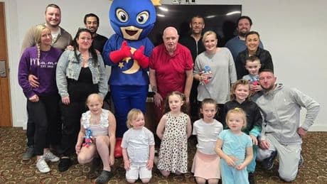 Families have a fantastic fun weekend at Drayton Manor thanks to Wishaw's DreamMaker Foundation