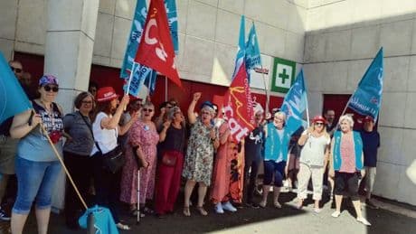« À 60 ans, je n’ai aucune chance de retrouver du travail » : quand Intermarché solde ses salariés