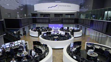 Las inminentes operaciones ponen a prueba el debilitado mercado europeo de OPV