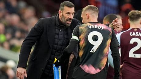 Ruud van Nistelrooy: Win over Ipswich perfect send off for Jamie Vardy
