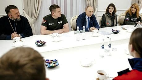 Zaferin ardından güç mesajı: Putin Kursk’ta sahaya çıktı
