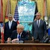 États-Unis : Donald Trump s’attaque à la recherche sur les virus, à l’origine selon lui du Covid-19