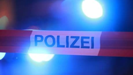 Gewalttat: Blutiger Streit unter Nachbarn in Dresden - Mann verletzt