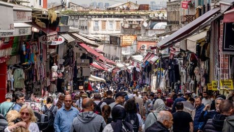 « Je vends mon rein groupe sanguin O+. J’ai 17 ans. » : en Turquie, le nouveau trafic contre la crise économique