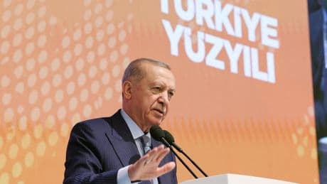 Bir çağ kapandı yeni çağ başladı