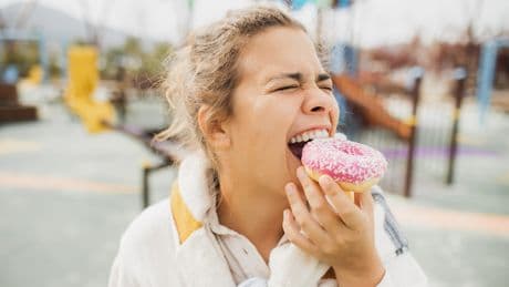 "Den Kampf gegen die Süßigkeiten verliere ich regelmäßig" – das rät der Ernährungsexperte
