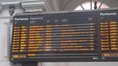 L’Intercity riparte in ritardo di 159 minuti,  disagi per i viaggiatori nel Ponente