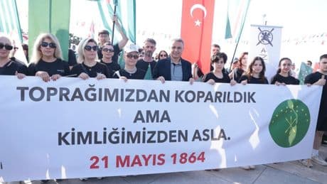 Samsun’da 10 bin kişi, Çerkes Soykırımı ve Sürgünü’nde yaşamını yitirenleri andı