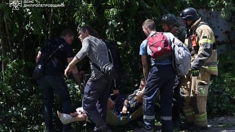Guerre en Ukraine: au moins 11 morts après des frappes russes dans la région de Dnipropetrovsk
