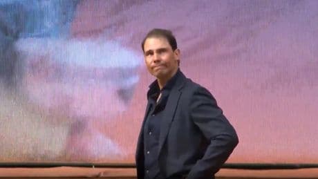 La dedicatoria de Rafa Nadal, entre lágrimas, a su tío Toni tras años de distanciamiento: &quot;Eres la razón por la que estoy aquí&quot;