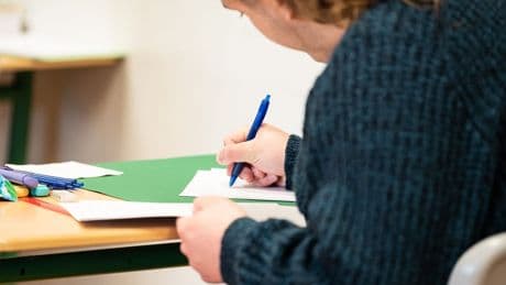 Lehrergewerkschaft: Brauchen wegen KI neue Prüfungsformate