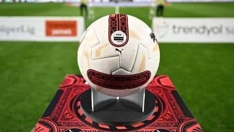 Süper Lig'de gelecek sezon mücadele edecek 18 takım kesinleşti