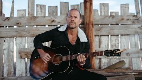 Kip Moore on Glasgow, touring, and why there are no phones at his gigs