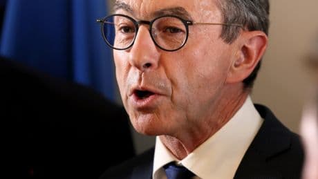 Bruno Retailleau précise son dispositif pour « s'attaquer aux écosystèmes islamistes »