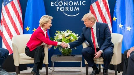 Bruselas amenaza a Trump con 'contramedidas' si impone su arancel del 30%