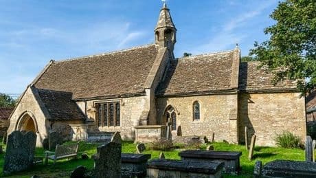 Magical little UK village tucked away in the Cotswolds without tourist chaos