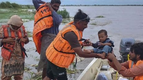 Pakistan: Pakistan unter Wasser