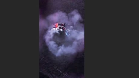 Spektakuläre Aufnahmen - PS-Fans feiern abgefahrenes Drift-Event