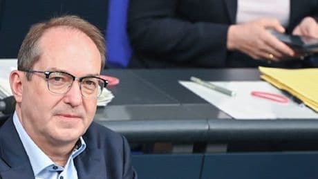 Dobrindt empfiehlt Brosius-Gersdorf indirekt Rückzug von Kandidatur