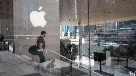La Commission européenne inflige d’importantes amendes à Meta et Apple, les premières dans le cadre du règlement visant à limiter le pouvoir des géants du numérique