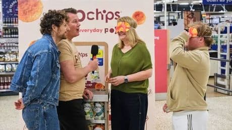 Pop star Tom Grennan goes undercover at supermarket in his hometown