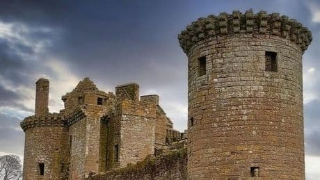 El imponente castillo que defendía a Catalunya de Francia: se puede visitar