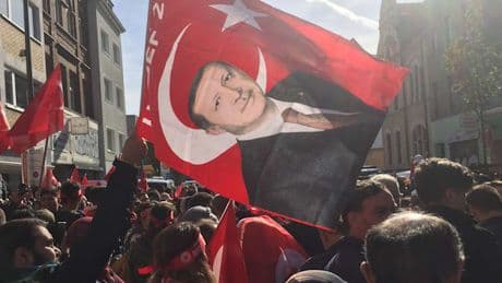„Deutsche Gesellschaft wird pauschal als türkei- und muslimfeindlich bezeichnet“